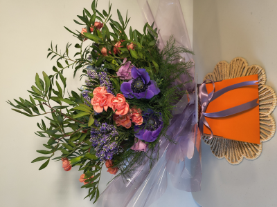 Tropical Twilight - Vibrant orange, rich purple, and deep blue blooms into a bold, atmospheric arrangement. With its sunset‑inspired palette and artistic depth, this bouquet brings a striking, colour‑soaked glow to any space — vivid, modern, and full of character.